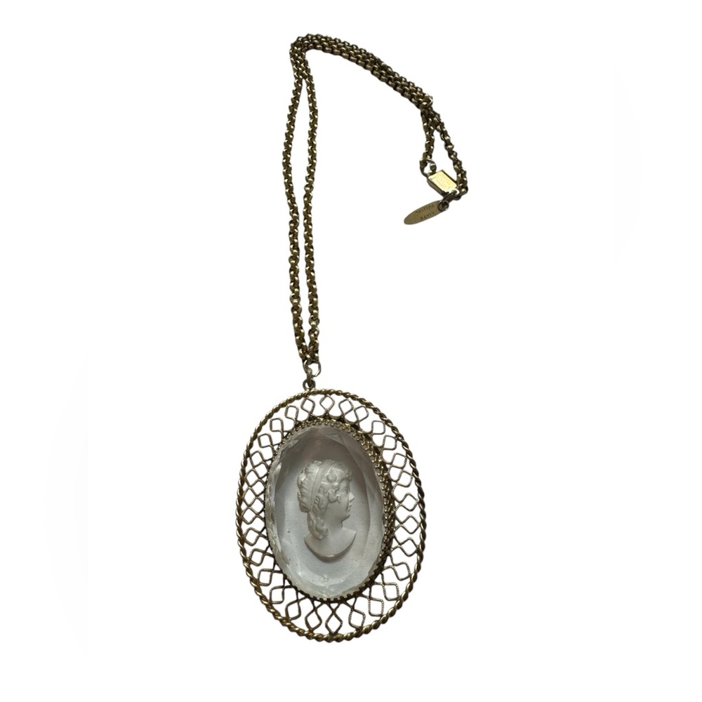 Vintage WHITING AND DAVIS Reverse Cameo Necklace gold tone